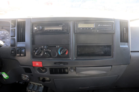 2015 MODEL ISUZU NPR 3D DAMPERLİ AÇIK SAÇ KASALI KAMYON