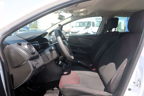 2013 MODEL RENAULT CLIO SPORT TOURER 1.2 JOY 75 Hp LPG A/C