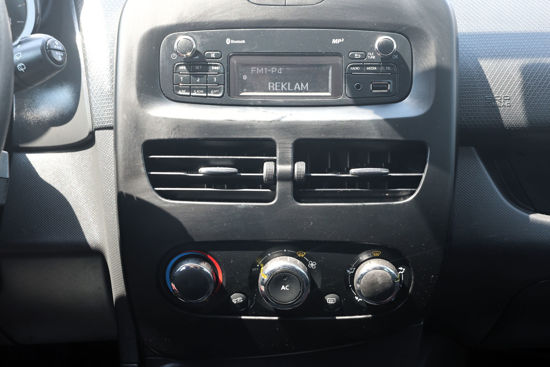 2013 MODEL RENAULT CLIO SPORT TOURER 1.2 JOY 75 Hp LPG A/C