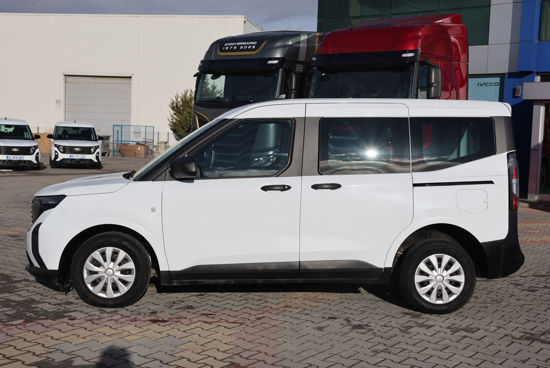 2024 MODEL FORD TOURNEO COURİER TREND 1.5 ECOBLUE 100 Hp