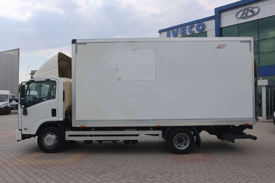 2022 MODEL NPR 10 LONG LİFLİ KAPALI  POLYESTER KASALI KAMYON