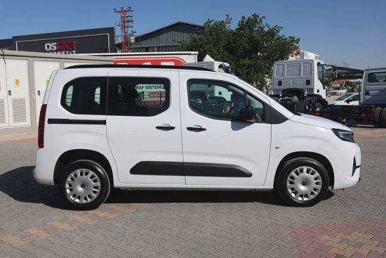2025 MODEL OPEL COMBO ESSENTIAL 1.5 D M/T