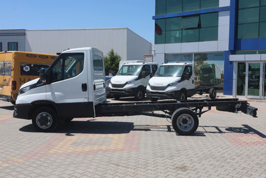 2025 MODEL IVECO DAILY 35 C 16 3750 ŞASE KAMYONET Hİ-MATİC A/C