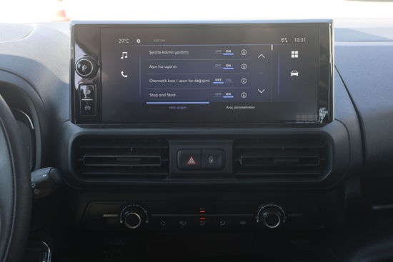2026 MODEL OPEL COMBO ESSENTIAL 1.5 D 130 Hp A/T