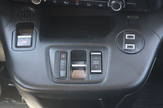 2026 MODEL OPEL COMBO ESSENTIAL 1.5 D 130 Hp A/T