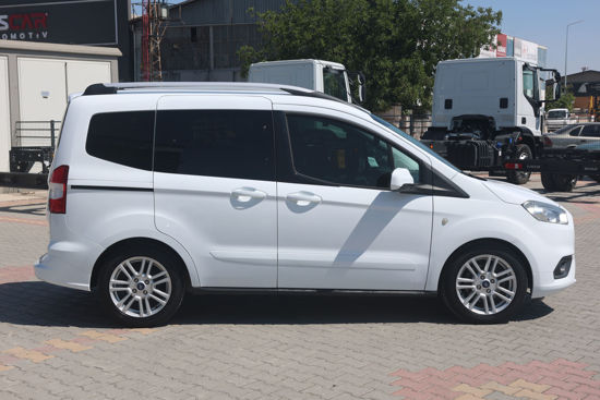 2021 MODEL FORD TOURNEO COURIER KOMBİ 1.5 TDCI TİTANIUM 100 Hp