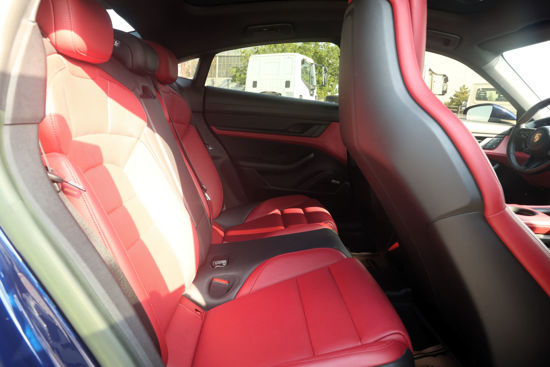 2022 MODEL PORSCHE TAYCAN PERFORMANCE PLUS 476 Hp