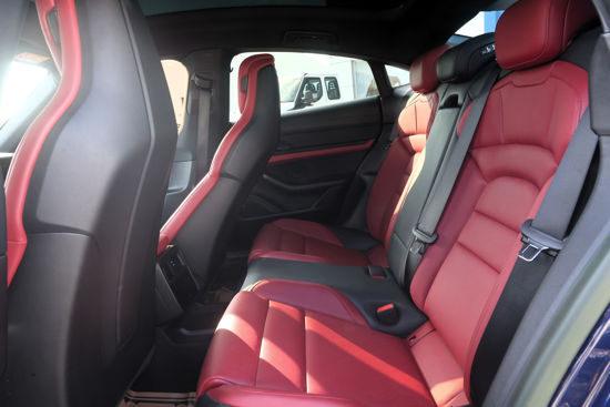 2022 MODEL PORSCHE TAYCAN PERFORMANCE PLUS 476 Hp