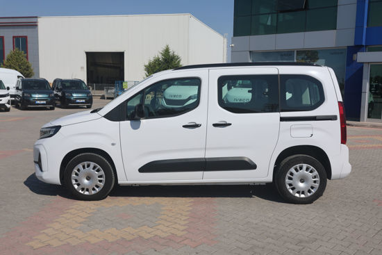 2025 MODEL OPEL COMBO ESSENTIAL 1.5 D M/T 130 Hp