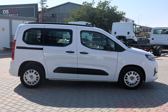 2025 MODEL OPEL COMBO ESSENTIAL 1.5 D M/T 130 Hp