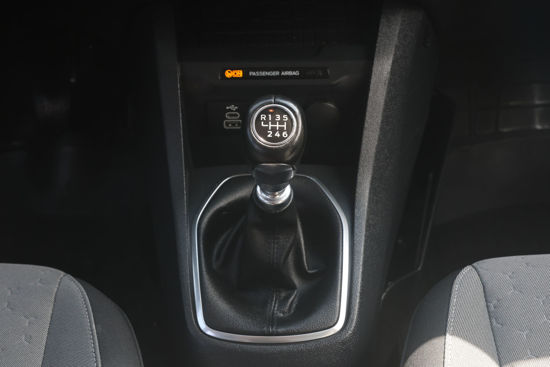 2024 MODEL FORD TOURNEO COURIER KOMBİ 1.5 ECOBLUE TITANIUM 100 Hp