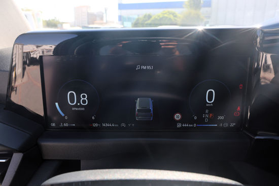 2025 MODEL FORD TOURNEO CUSTOM 2.0 ECOBLUE 320 L 8+1  TİTANİUM PLUS 170 Hp (OTOMOBİL RUHSATLI)