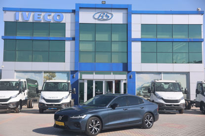 2023 MODEL VOLVO S60 B5 2.0 PLUS DARK 250 Hp