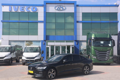 2023 MODEL VOLVO S60 B5 2.0 PLUS DARK 250 Hp