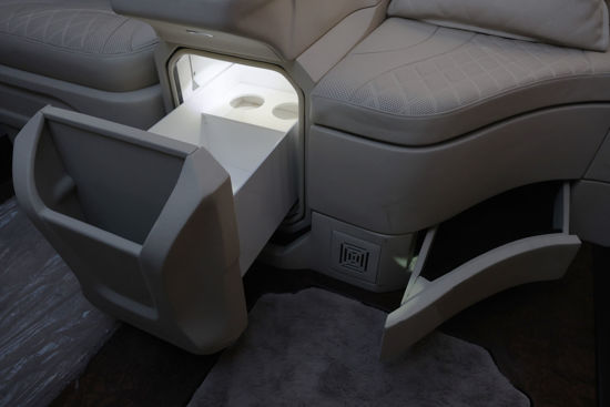 BÜYÜKSOYLU BEYSOY'DAN 2021 V-CLASS 300D 4-MATIC BR4 ZIRHLI VİP