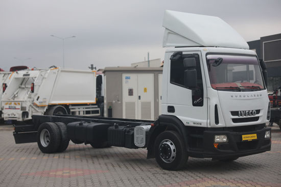 2015 MODEL IVECO EURO CARGO 150 E 18 ŞASE KAMYON