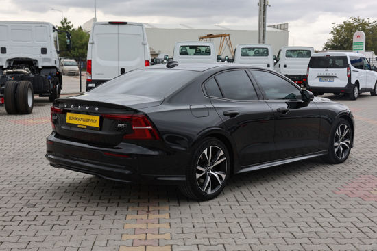 2023 MODEL VOLVO S60 B5 2.0 PLUS DARK 250 Hp