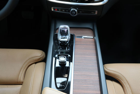 2023 MODEL VOLVO S60 B5 2.0 PLUS DARK 250 Hp