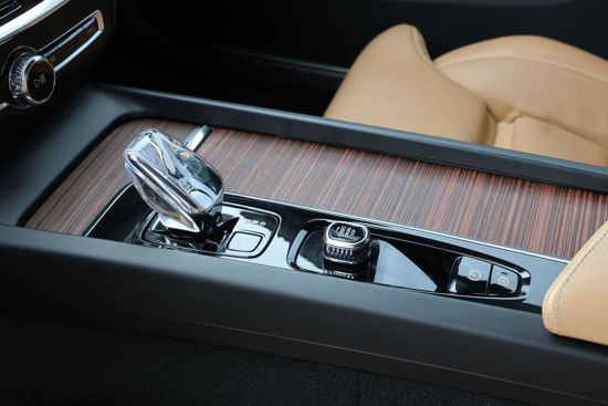 2023 MODEL VOLVO S60 B5 2.0 PLUS DARK 250 Hp