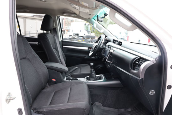 2023 MODEL TOYOTA HILUX 2.4 D-4D 4X4 ADVENTURE 150 Hp M/T