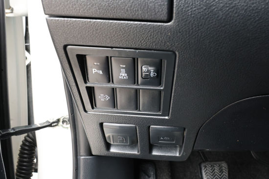 2023 MODEL TOYOTA HILUX 2.4 D-4D 4X4 ADVENTURE 150 Hp M/T