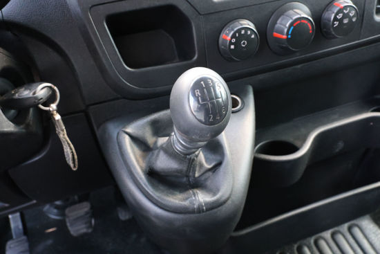 2012 MODEL RENAULT MASTER 2.3 DCI 11 M³ PANELVAN 125 Hp