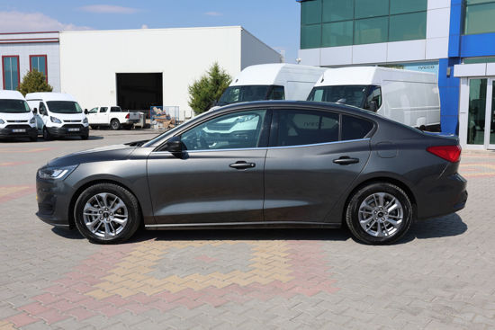 2024 MODEL FORD FOCUS 1.5 ECOBLUE TITANIUM STIL 115 Hp A/T
