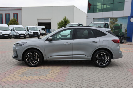 2025 MODEL FORD KUGA 1.5 ECOBOOST ST-LINE 182 Hp A/T
