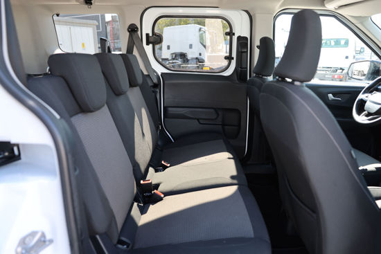 2025 MODEL FORD TOURNEO COURIER KOMBİ 1.0 ECOBOOST DLX 125 Hp A/T