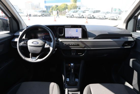 2025 MODEL FORD TOURNEO COURIER KOMBİ 1.0 ECOBOOST DLX 125 Hp A/T