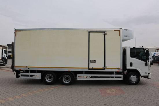 2022 MODEL ISUZU NPR 3D FRİGORİFİK LİFTLİ SOĞUTUCULU KAMYON (SUPRA 1250 -30°)