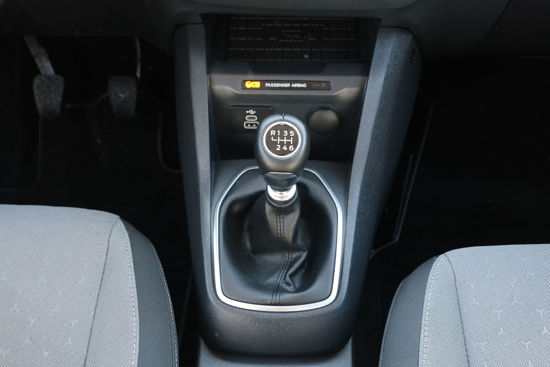 2026 MODEL FORD TOURNEO COURİER KOMBİ 1.5 ECOBLUE TITANIUM 100 Hp