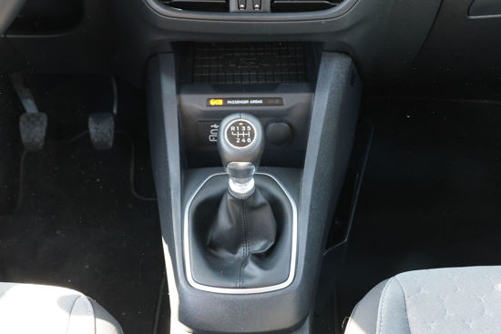 2026 MODEL FORD TOURNEO COURİER KOMBİ 1.5 ECOBLUE TITANIUM 100 Hp