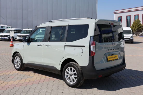 2026 MODEL FORD TOURNEO COURİER KOMBİ 1.5 ECOBLUE TITANIUM 100 Hp