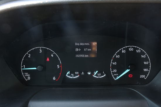 2018 MODEL TOURNEO CUSTOM 2.0 ECOBLUE 320 L   8+1 TİTANİUM 170 Hp A/C (OTOMOBİL RUHSATLI)