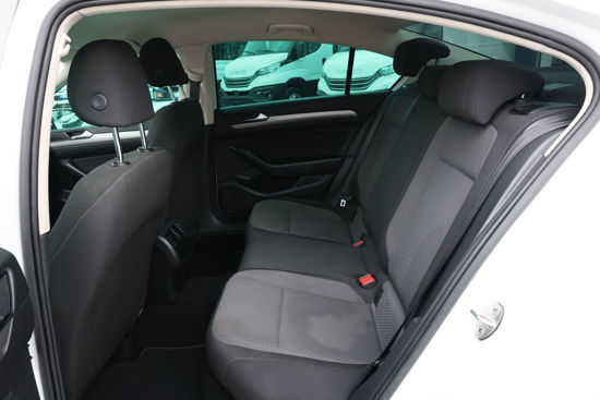 2019 MODEL VOLKSWAGEN PASSAT 1.6 TDI BLUEMOTION IMPRESSION DSG 120 Hp