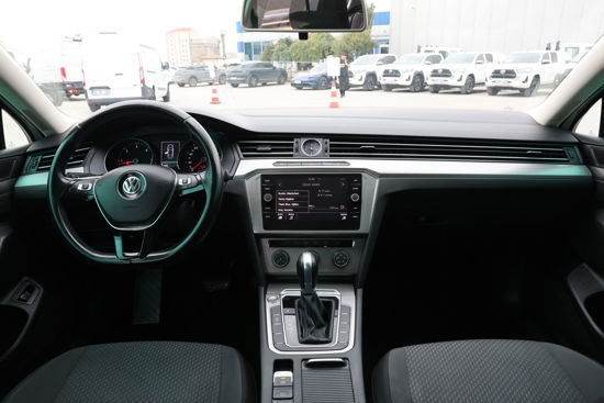 2019 MODEL VOLKSWAGEN PASSAT 1.6 TDI BLUEMOTION IMPRESSION DSG 120 Hp