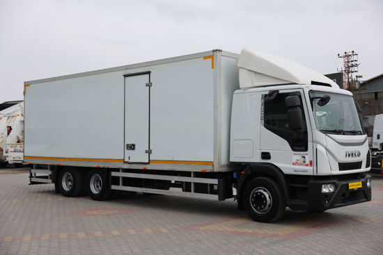 2018 MODEL IVECO EURO CARGO 160 E 25 10 TEKER POLYESTER KASA KAMYON (YATAKLI) A/C