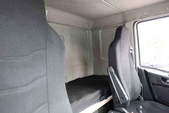 2018 MODEL IVECO EURO CARGO 160 E 25 10 TEKER POLYESTER KASA KAMYON (YATAKLI) A/C