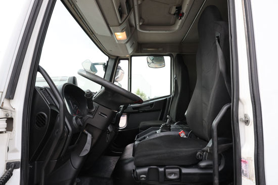 2018 MODEL IVECO EURO CARGO 160 E 25 10 TEKER POLYESTER KASA KAMYON (YATAKLI) A/C