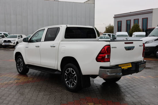 2023 MODEL TOYOTA HILUX 2.4 D-4D 4X4 ADVENTURE 150 Hp M/T