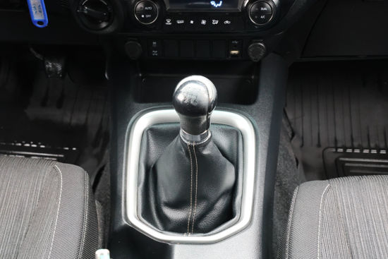 2023 MODEL TOYOTA HILUX 2.4 D-4D 4X4 ADVENTURE 150 Hp M/T