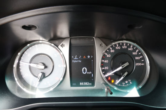 2023 MODEL TOYOTA HILUX 2.4 D-4D 4X4 ADVENTURE 150 Hp M/T